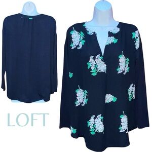 LOFT Outlet Petite Navy Green Floral Top - Women’s MP